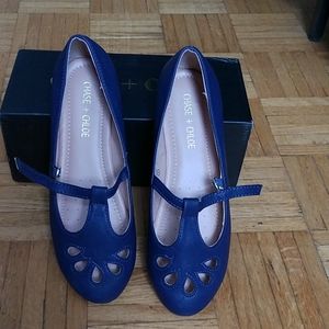 Chase & Chloe Navy Eva T-Strap Flats, size 7